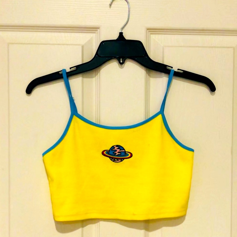 cropped planet tank top